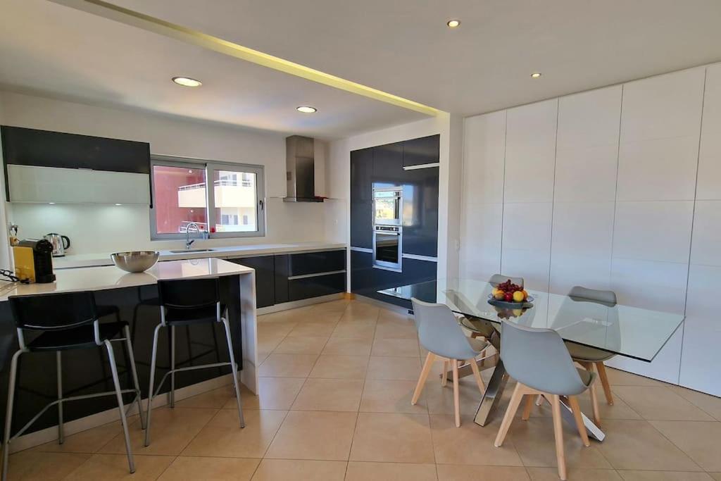 Deluxe 2 Bedroom With Bbq * Lagos