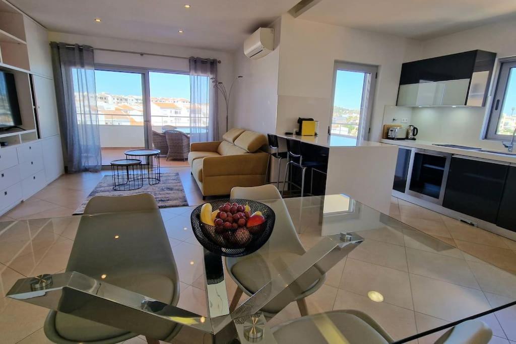 Deluxe 2 Bedroom With Bbq Apartment